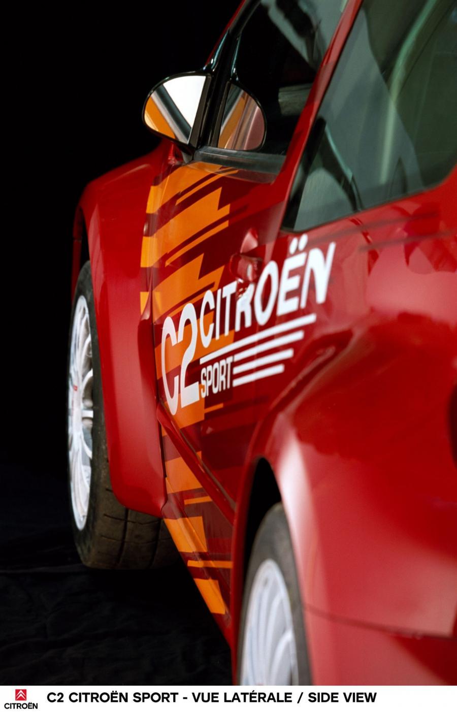  Citroen C2 Sport Concept 2003 года  (фото 13 из 45)